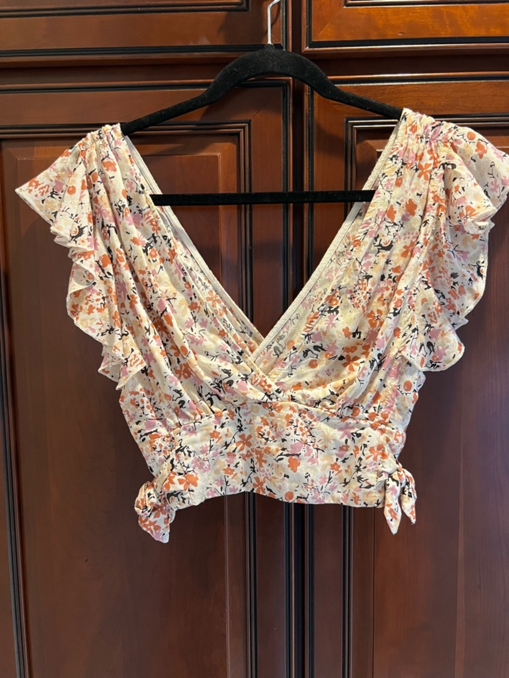 Free People Pretty Daze Floral Crop Top in Crème - XS - Picture 2 of 9
